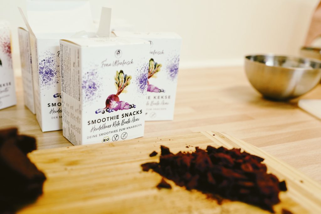 Glutenfreies Spritzgebäck mit Smoothie Snack Topping